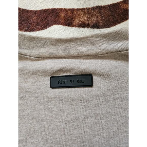 Essentials Fear Of God Men's FW'23 S/S Tonal Logo Tee NC3 Core Heather Small - Picture 5 of 7
